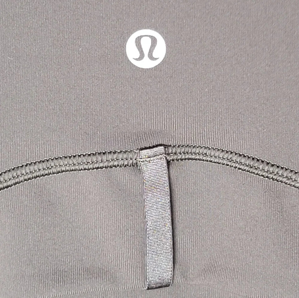 lululemon athletica Olive Green Form-Fitting Zip Jacket - Picture 6 of 9